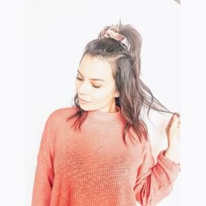 Meet your Posher, Arlena